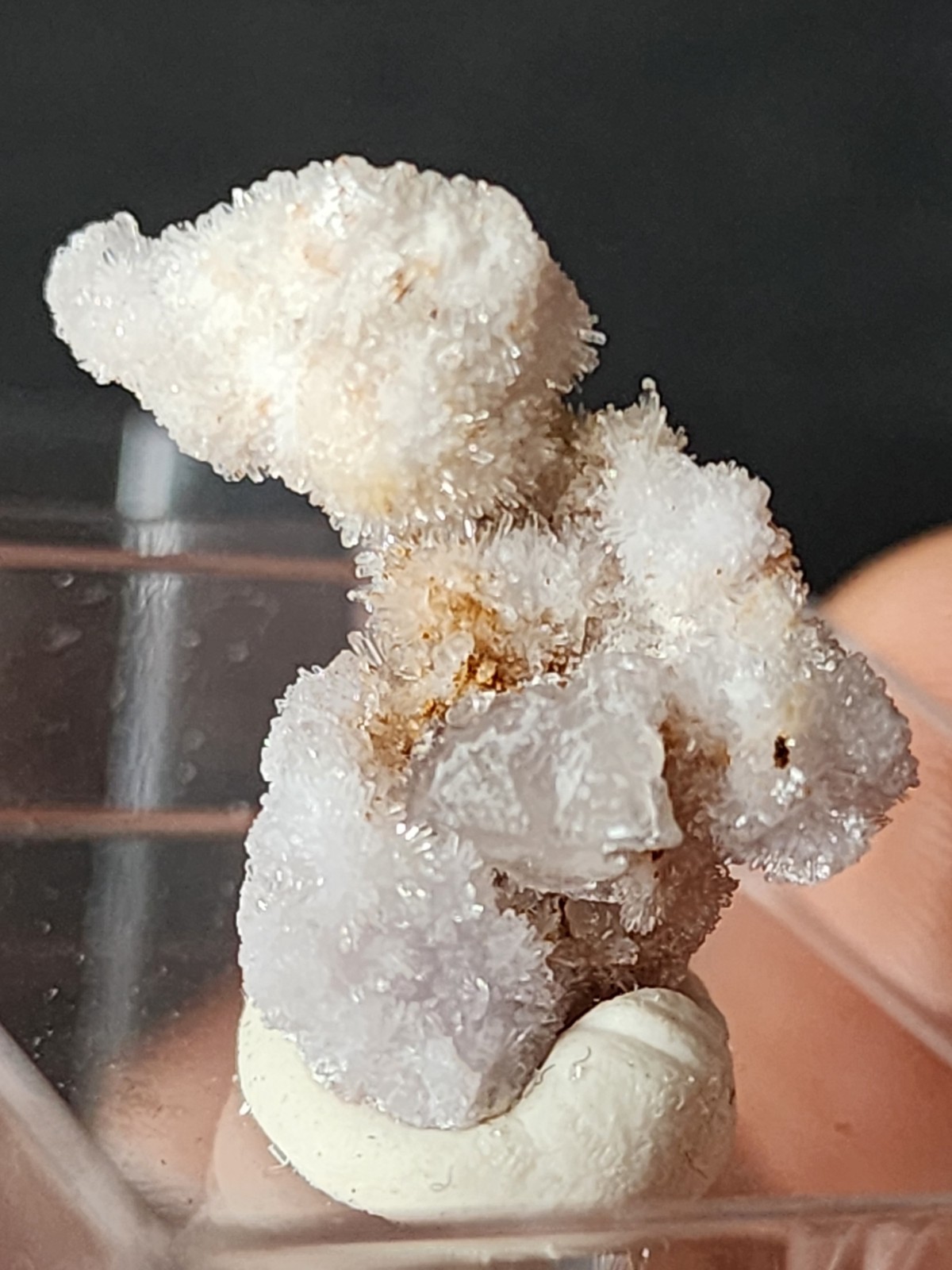 🌟ULTRA-REACTIVE LILAC CREEDITE FLOWER – Qinglong Mine, China🌟
