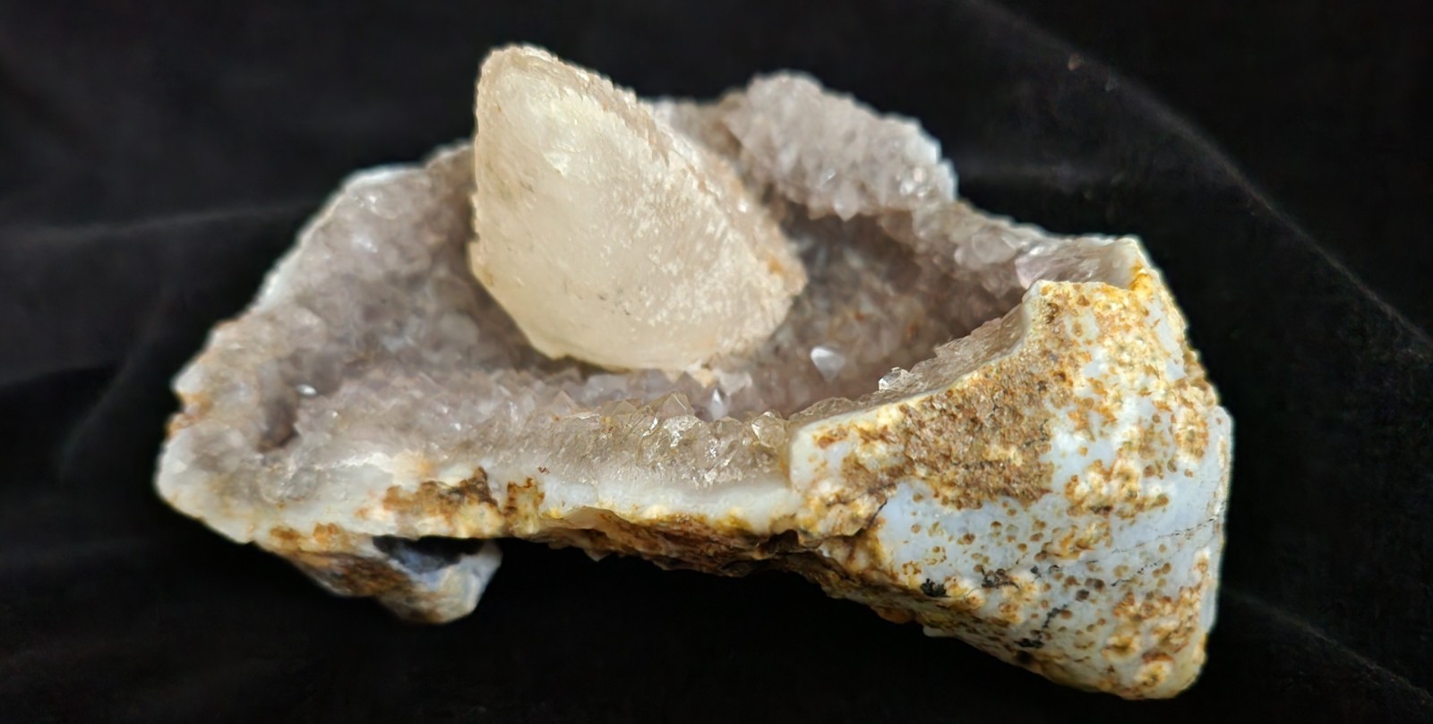 Calcite on Amethyst Geode – Nashik India – 5.25″ Cabinet Specimen