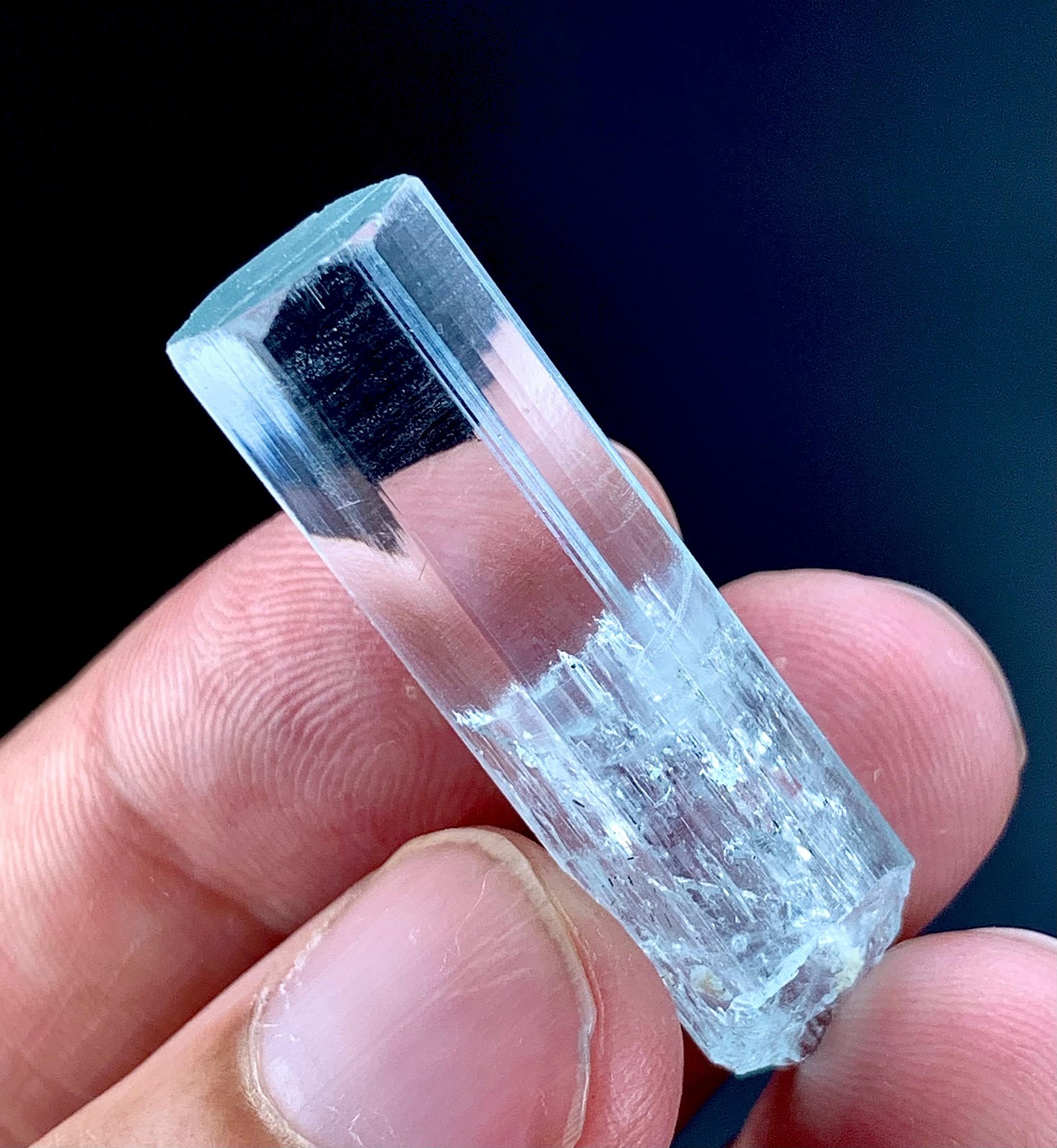 35 Carat Natural Blue Aquamarine Crystal From Shigar Valley Pakistan