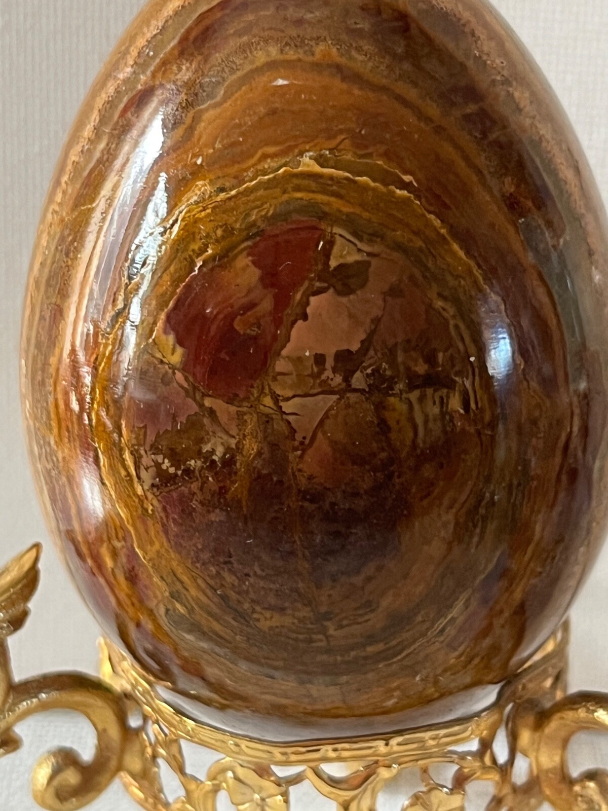 Gold Tripod dragons stand brown and reddish-brown stone Brazilian jasper egg..