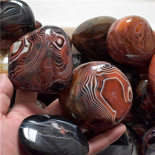 2KG Madagascar Banded Agate Tumbled Beautiful Patterns Randomly Send