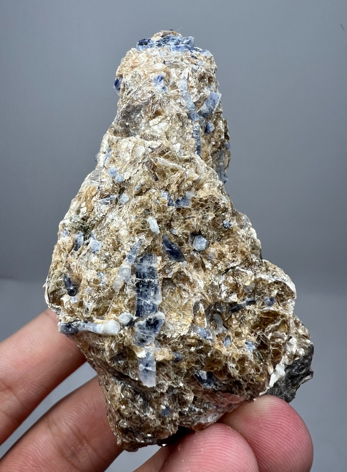 217 GM Sapphire Crystals On Mica Matrix – Badakhshan AFG – Combine Shipments