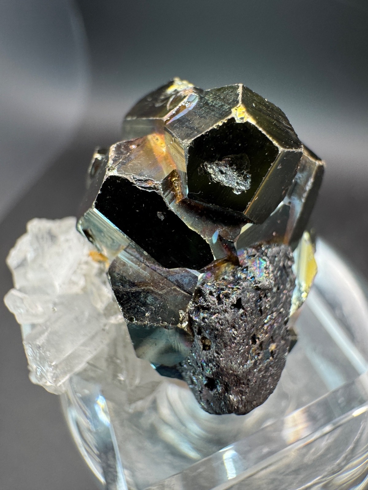 6595 Iridescent Rainbow Pyrite on Quartz Indonesia 28g