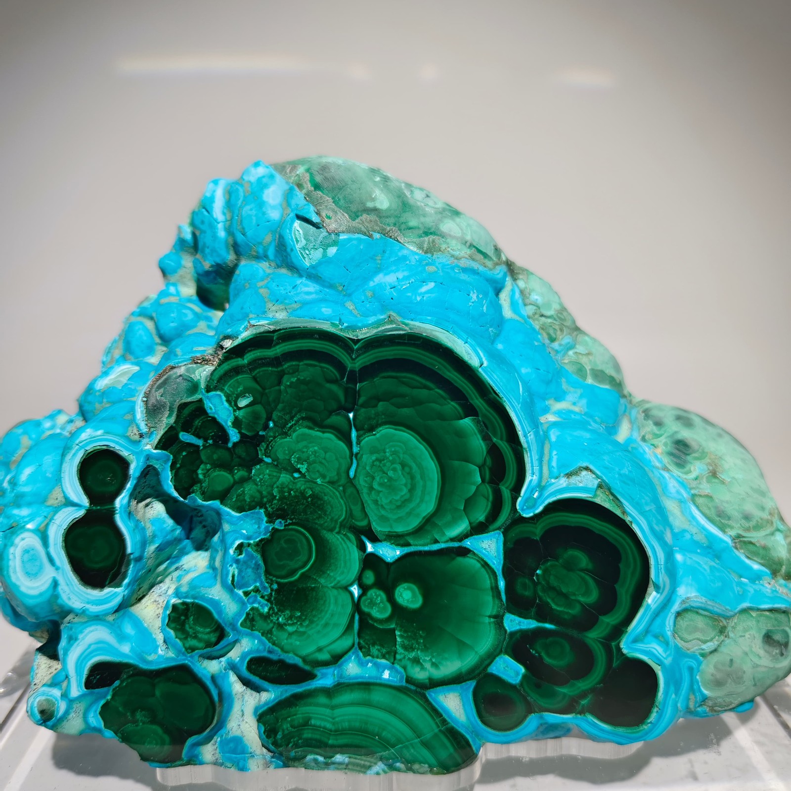 3.63LB Rare Natural Silicon Malachite Quartz Crystal Mineral Specimen + Stand