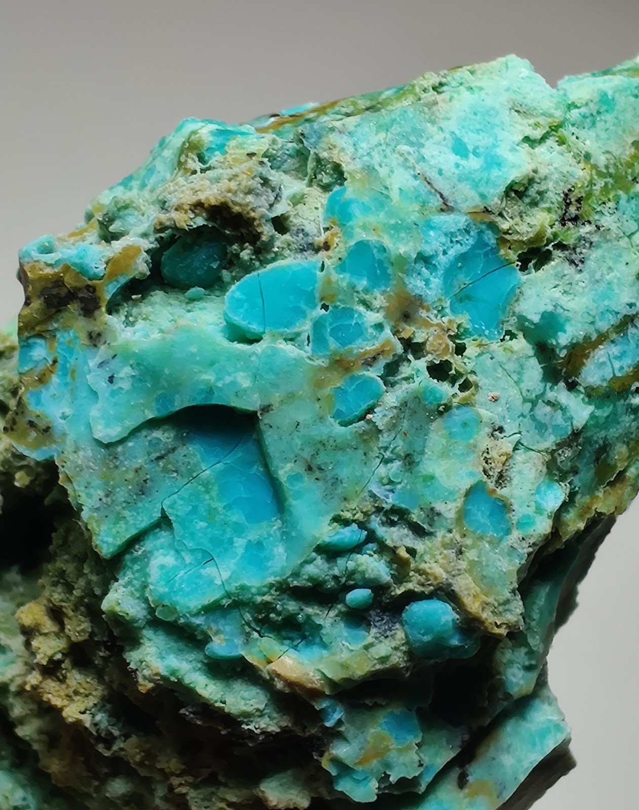 Aurichalcite and Smithsonite?, etc. Kelly Mine, New Mexico. 16 grams.