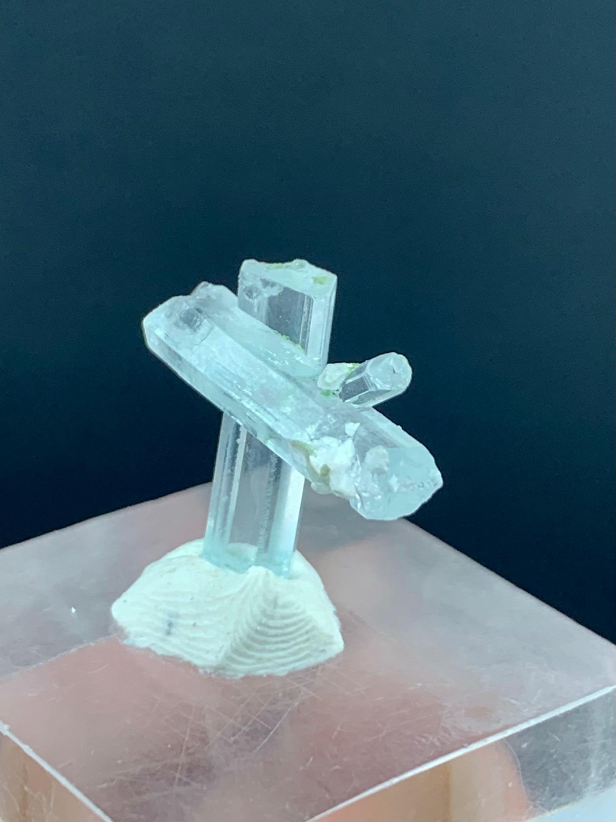 07 Carats Transparent Cross Aquamarine Crystal Specimen From Shigar Pakistan