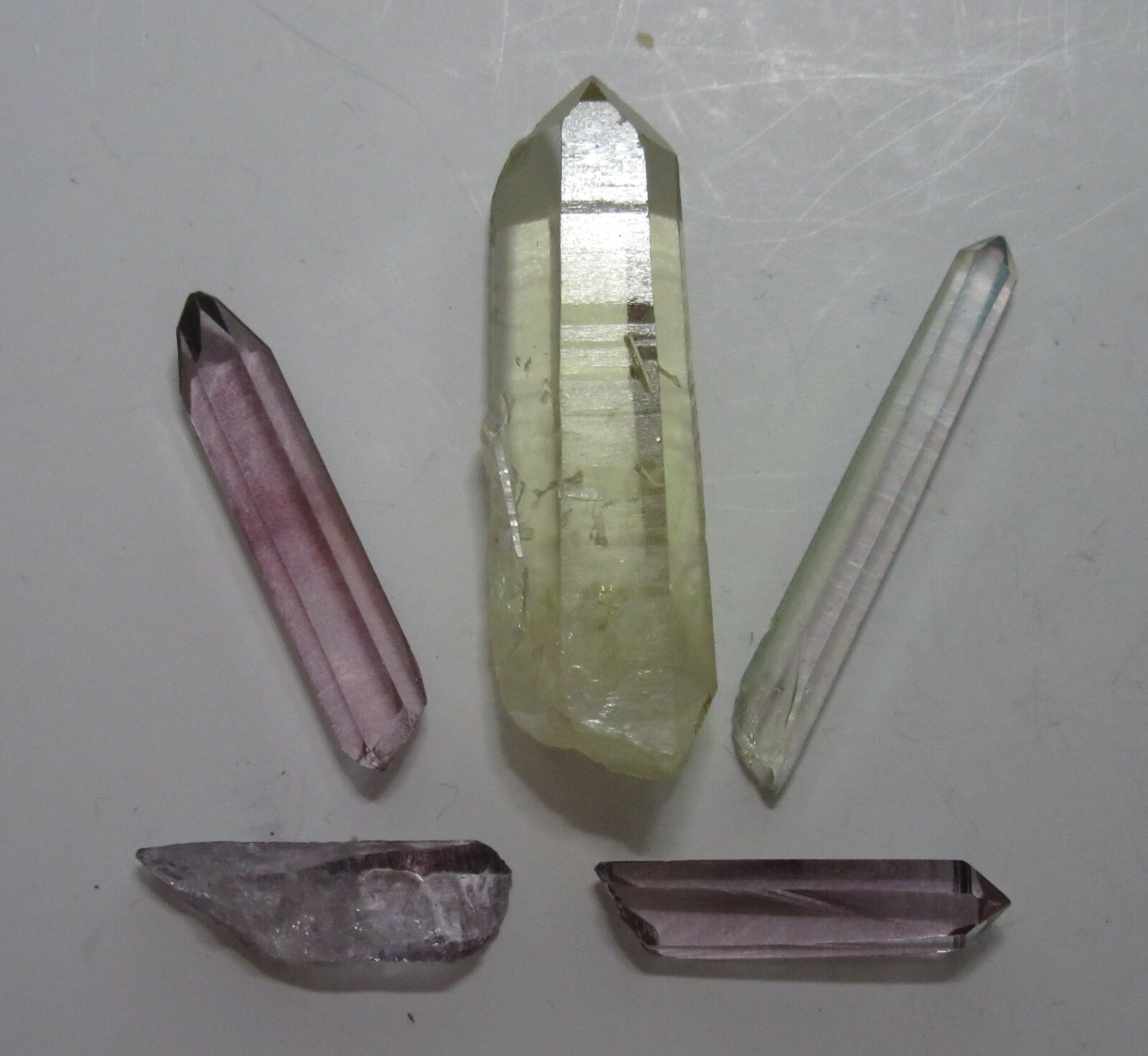 5 Pieces Platinum Coated Natural Quartz Points 1 13/16 to 1 5/16″ Long PLC-3