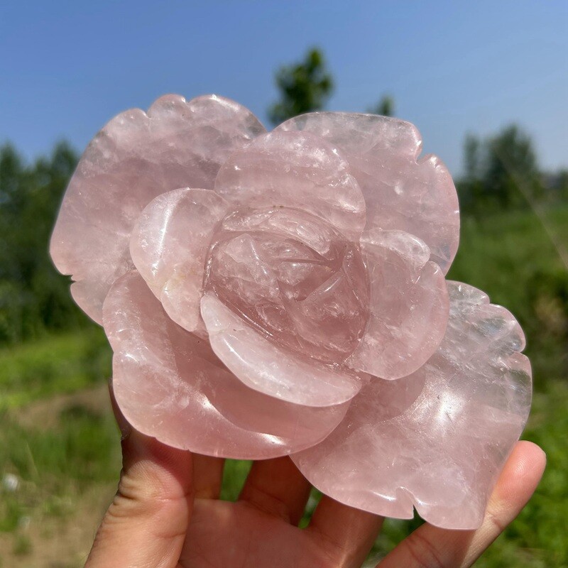 1.27LB Natural Rose Quartz Flower Skull Carved Crystals Skull reiki healing