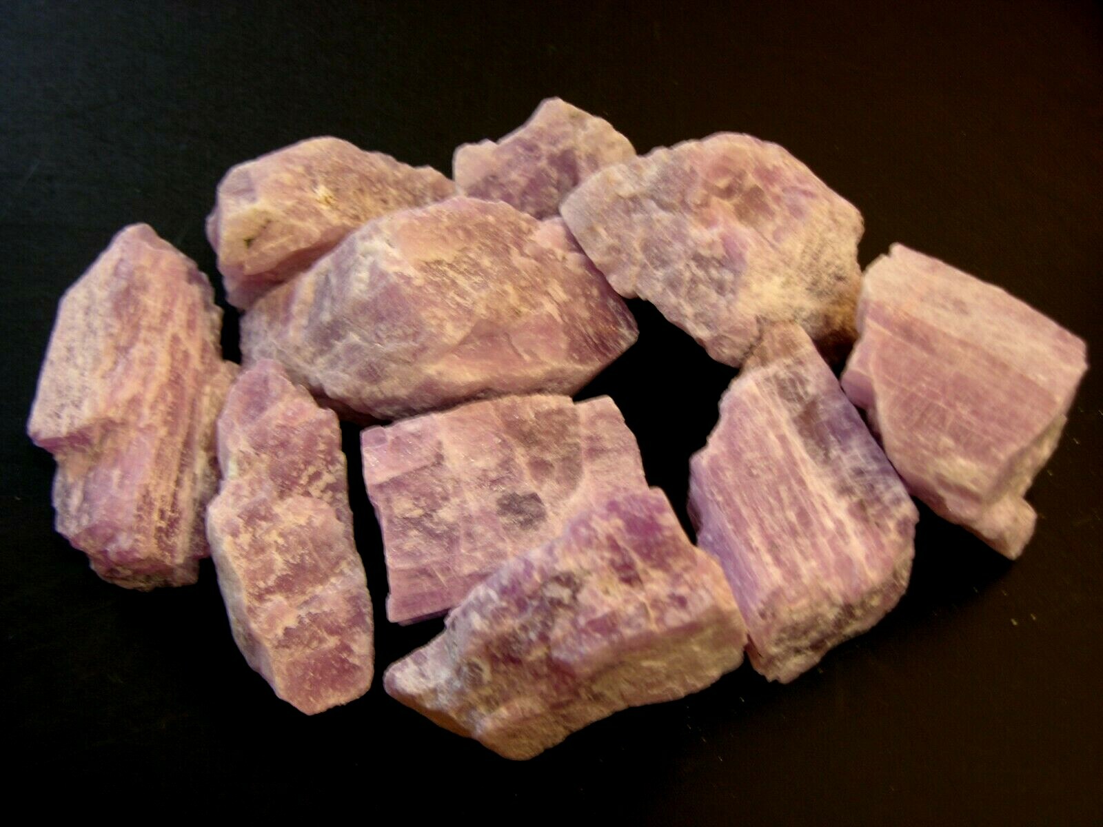 Kunzite crystal mine rough bigger pieces 1-3 inch 1/2 pound lots Nigeria