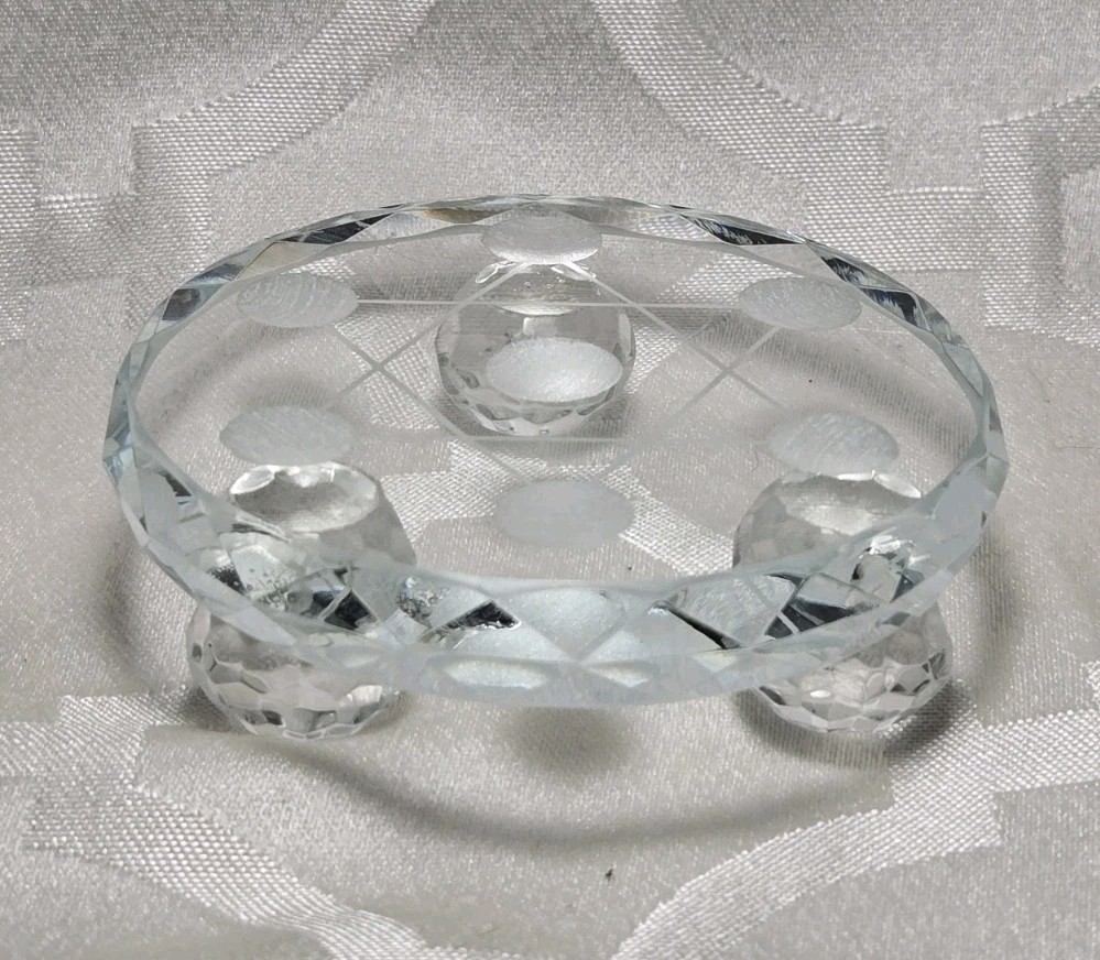 Crystal Stand for Sphere Chakra Stones Set Charging Plate Only NO Stones