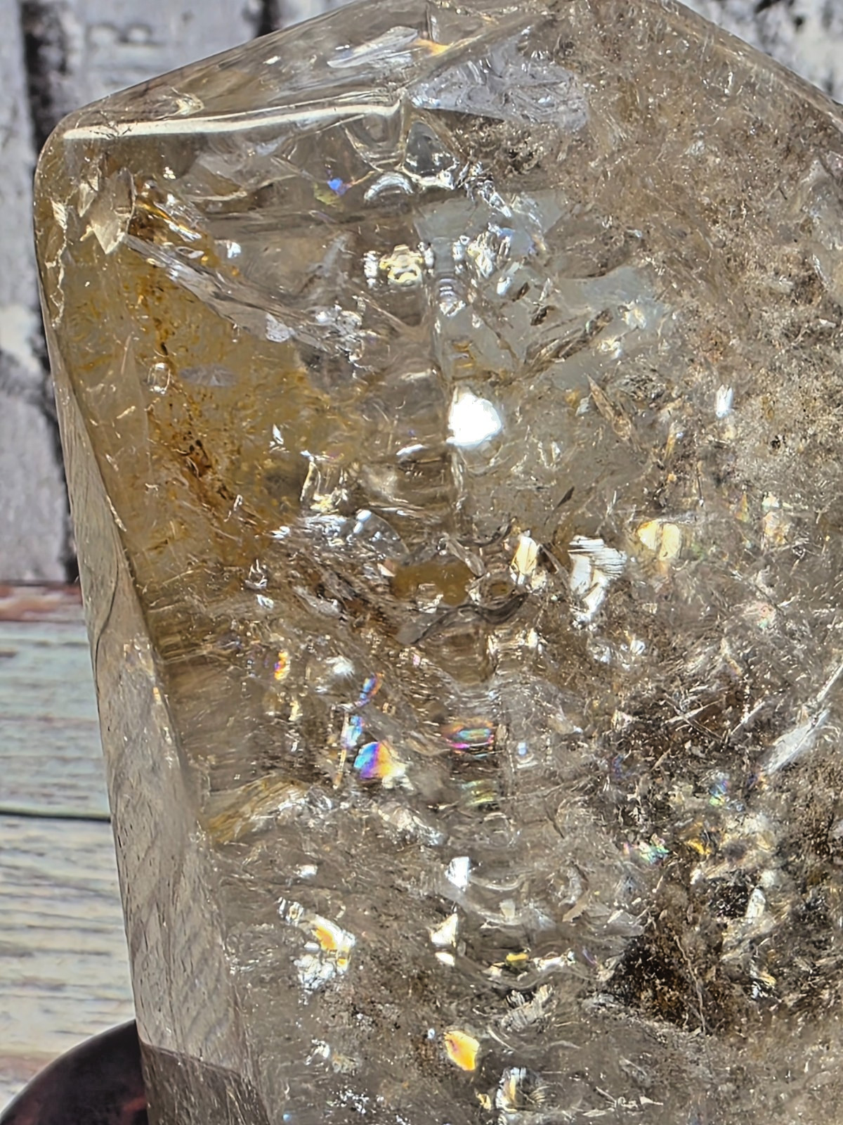 Natural Thousand Layer Garden Quartz Golden Healer Hunan China Rainbow Crystal