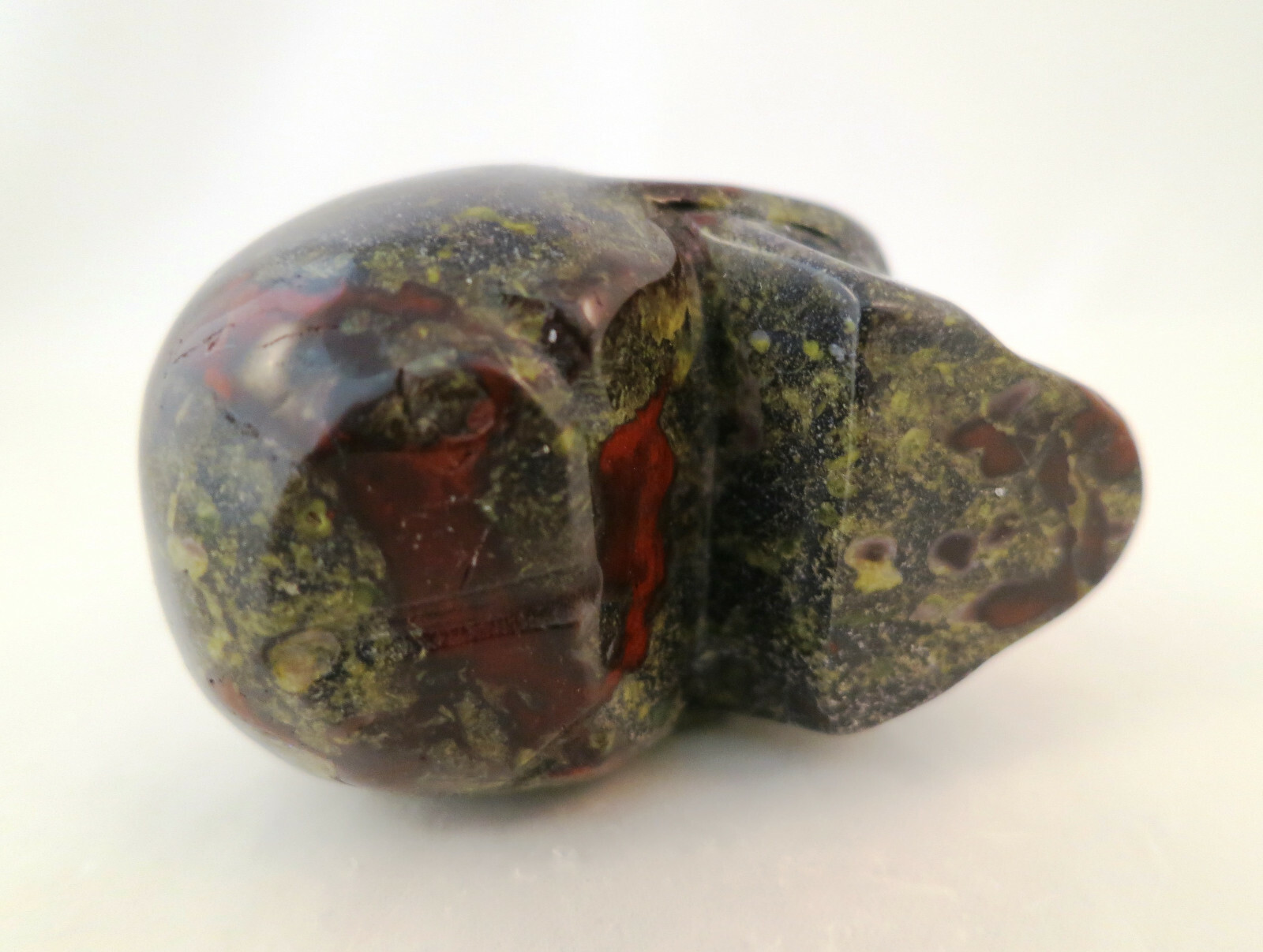 2.1″ DRAGON BLOODSTONE Carved and Polished SKULL