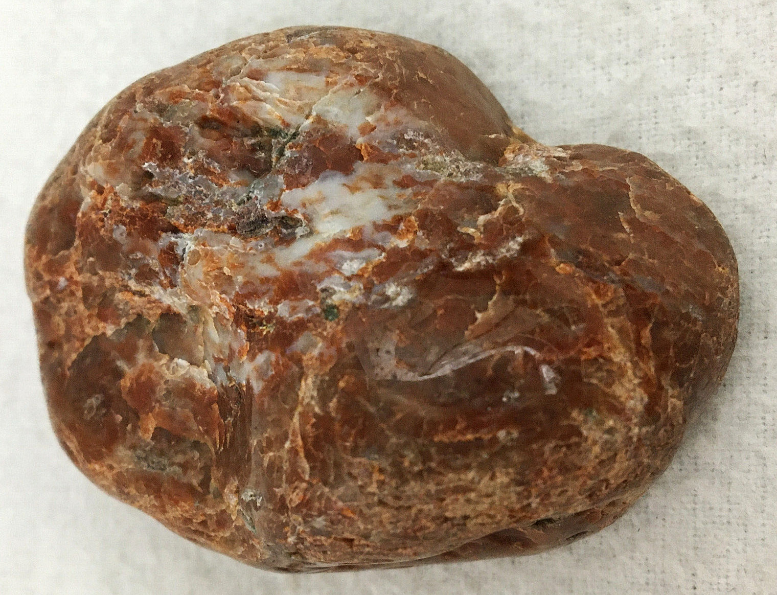Lake Superior Agate “Paint Peeler” 2 3/8″ X 1 3/4″ X 1″ W/1 Smooth Side 3 oz