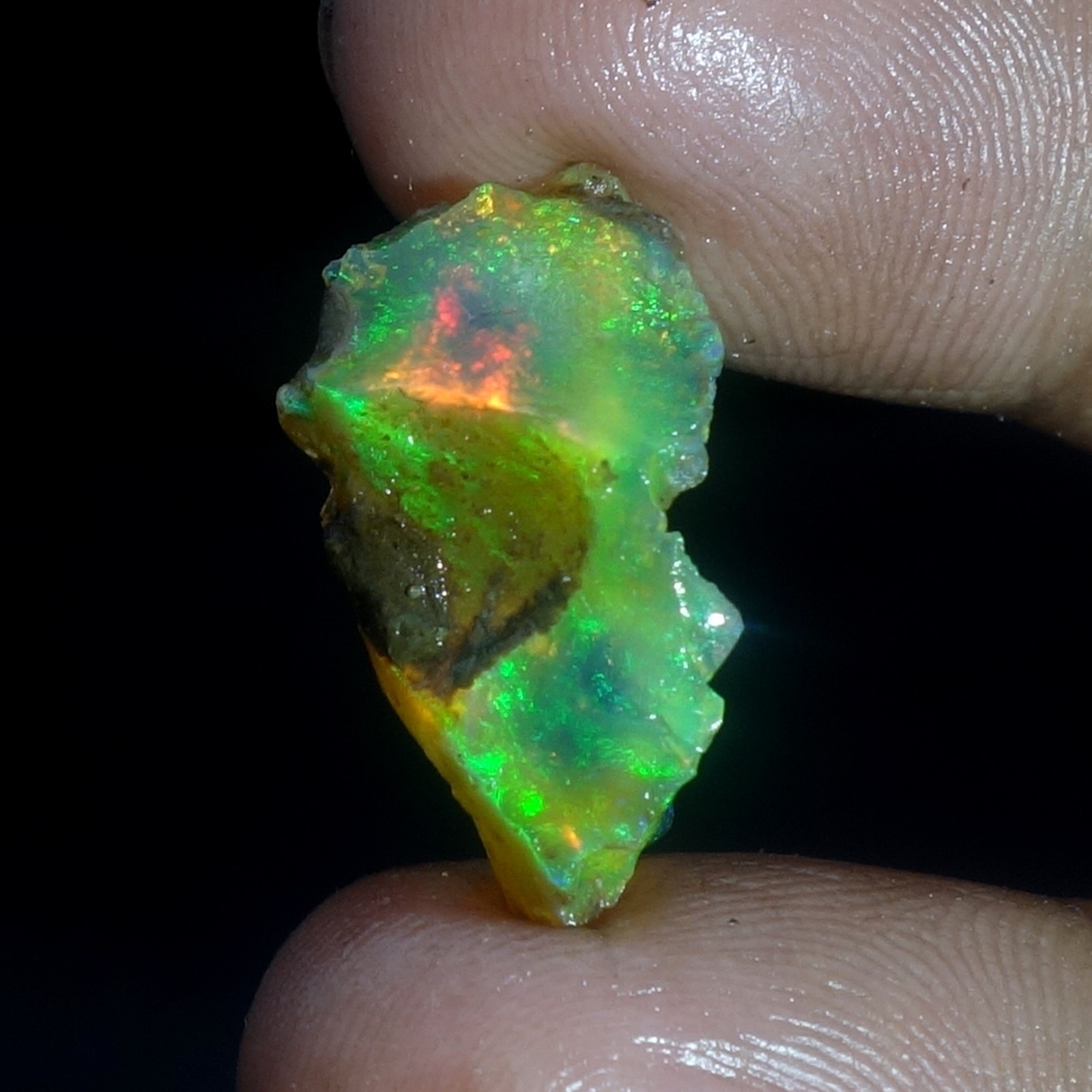 AA+ Ethiopian Oli Opal Rough Entreated Welo Opal Multi Fire Color Flash 08.50Cts
