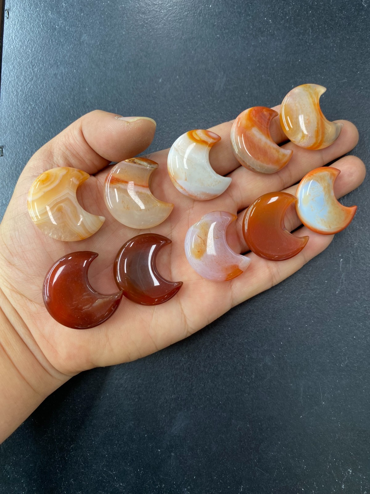10pc Natural Red agate Quartz carved moon crystal reiki healing gift random