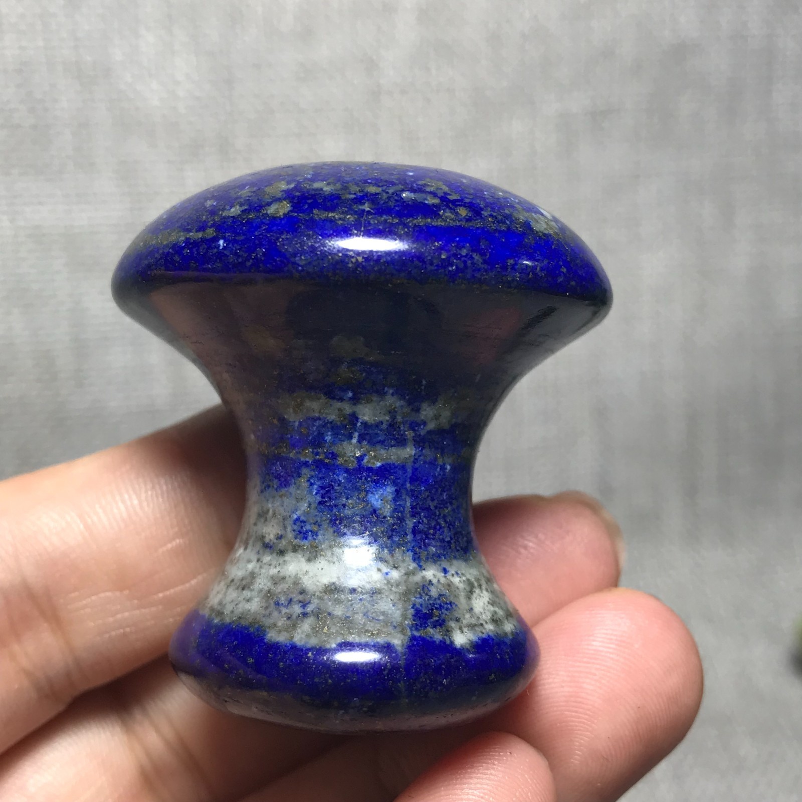 66g Natural lapis lazuli Quartz Crystal mushroom facial massage Healing 10