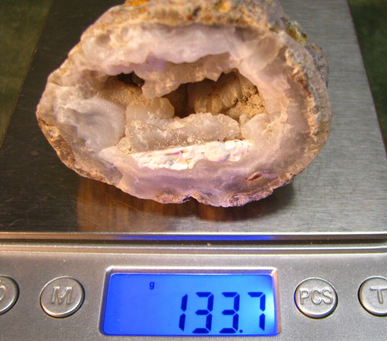 4.7oz 2.4in 133g AGATE GEODE HALF QUARTZ CRYSTALS NOT POLISHED #307