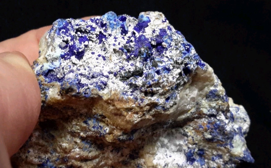 12 Piece AZURITE with QUARTZ and FLUORITE from Sierra Rica, Chihuahua, Mexico