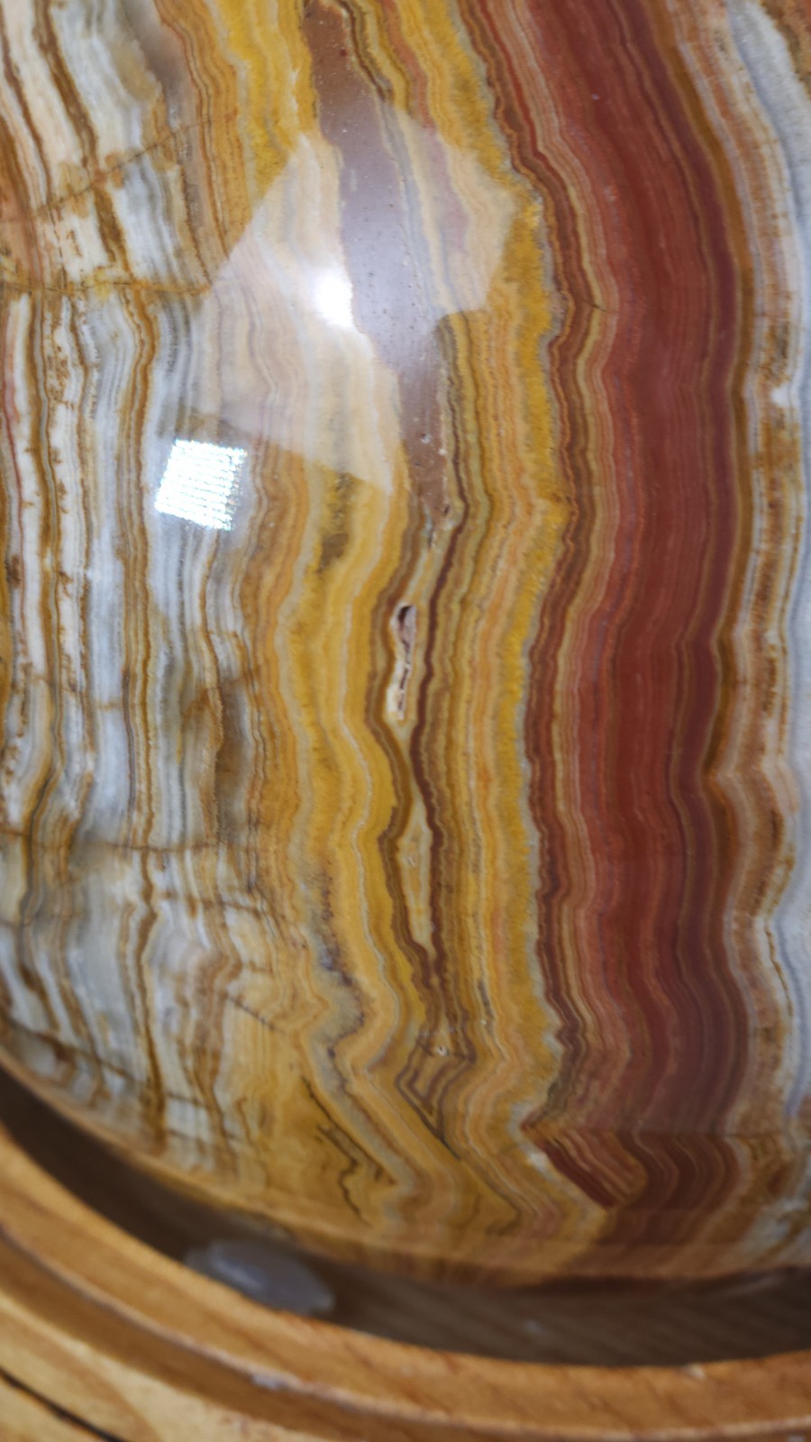 Natural Banded Onyx Stone Sphere Ball w/ Wooden Stand Decorative Mineral，6.7lb