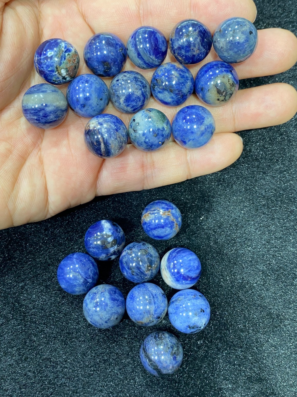 10pcs Natural sodalite Sphere Carved Quartz Crystal ball 15mm reiki healing Gift