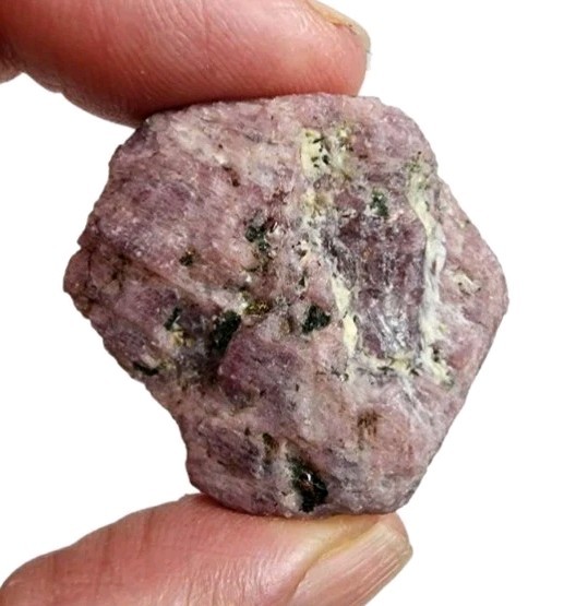 Ruby Hex Natural Stone Brazil 30.4 grams.