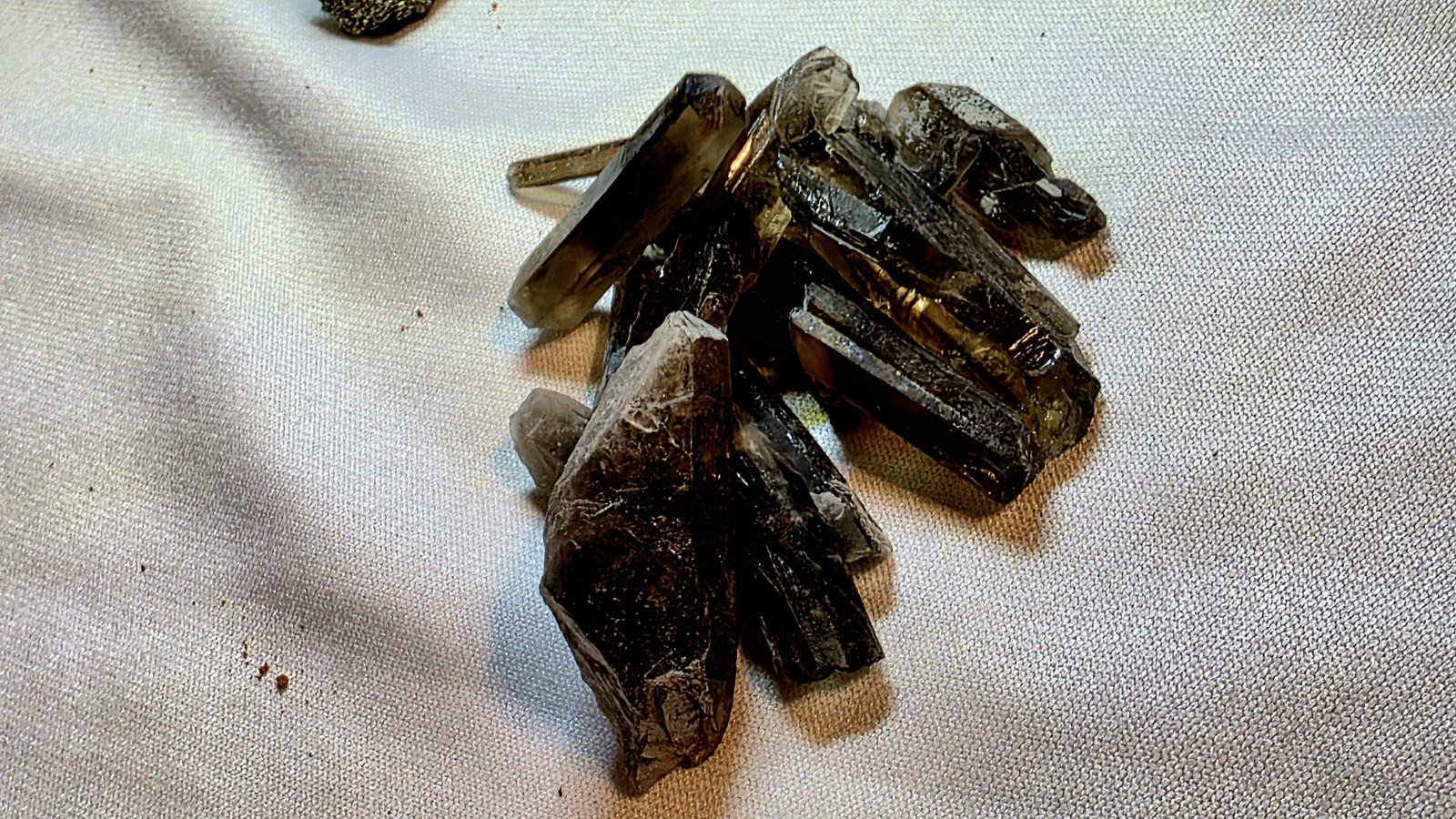 Large Lot Crystal Mineral Specimen Animal Figurine SALE RARE Pieces Usa Seller