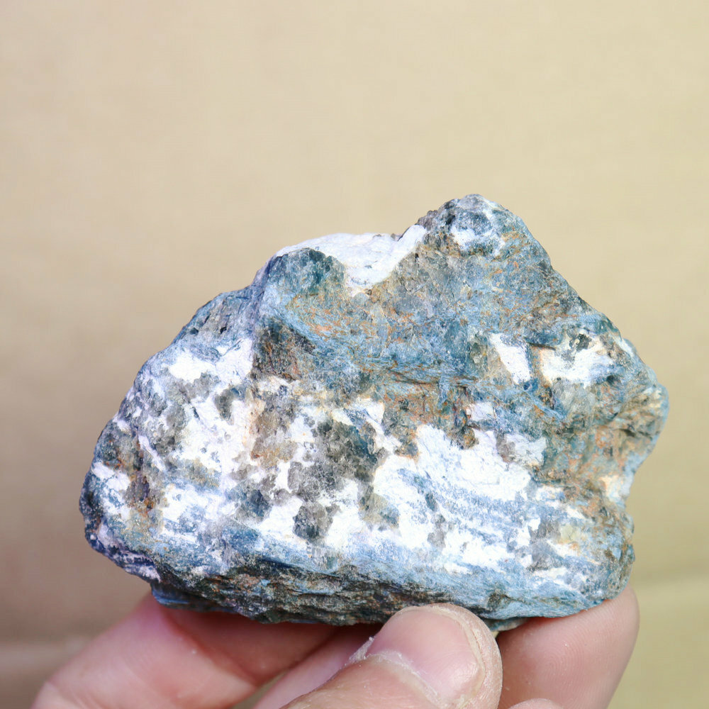 105g Natural Beautiful Sodalite Quartz Crystal Original Stone Mineral Specimen