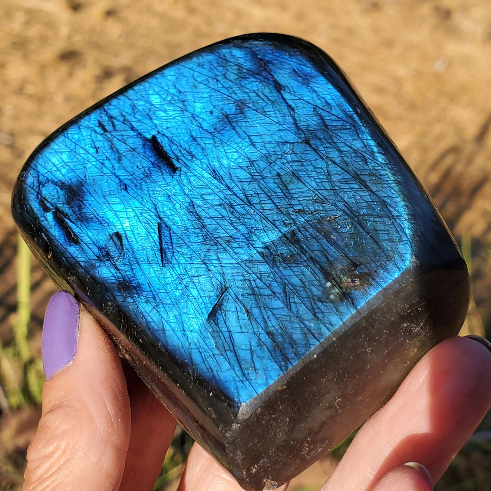 NO WAY! Double Colors on One Side Full Face Silver Green Labradorite Flash 340