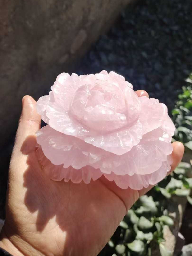 1pc Natural Pink Rose Quartz Carved Crystal Flower Skull Reiki Healing Decor