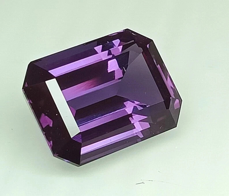 Natural Alexandrite Color Changing Certified 10.5 Ct+ Emerald Cut Loose Gemstone