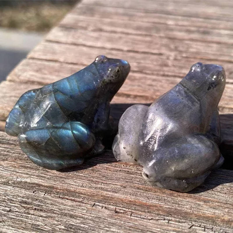 Natural Labradorite Quartz Crystal Stone Frog Carved Healing Reiki Mini Figurine
