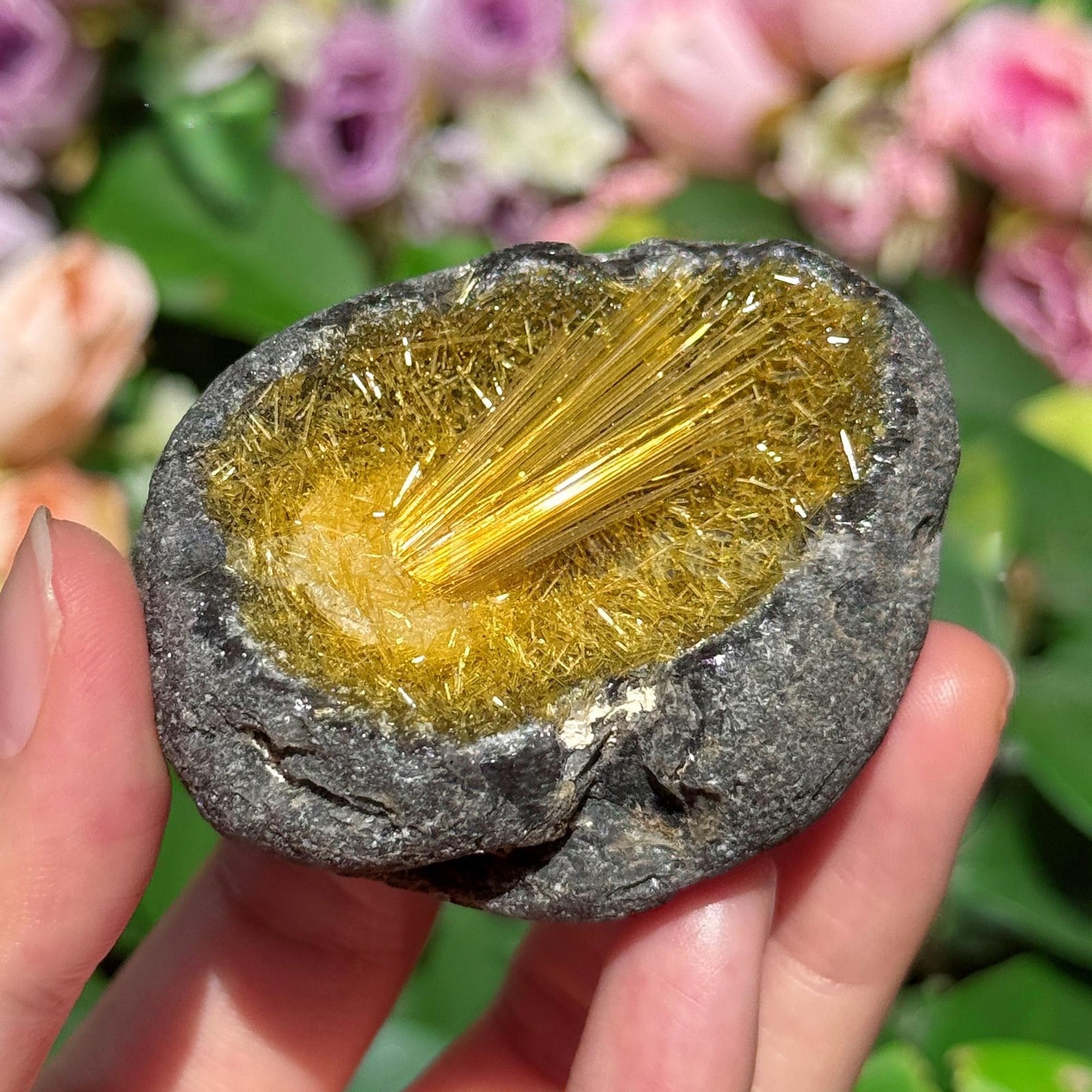 Raw Yellow Magnetite Quartz Cluster Rough Stone Egg Mineral Healing Decor Gift