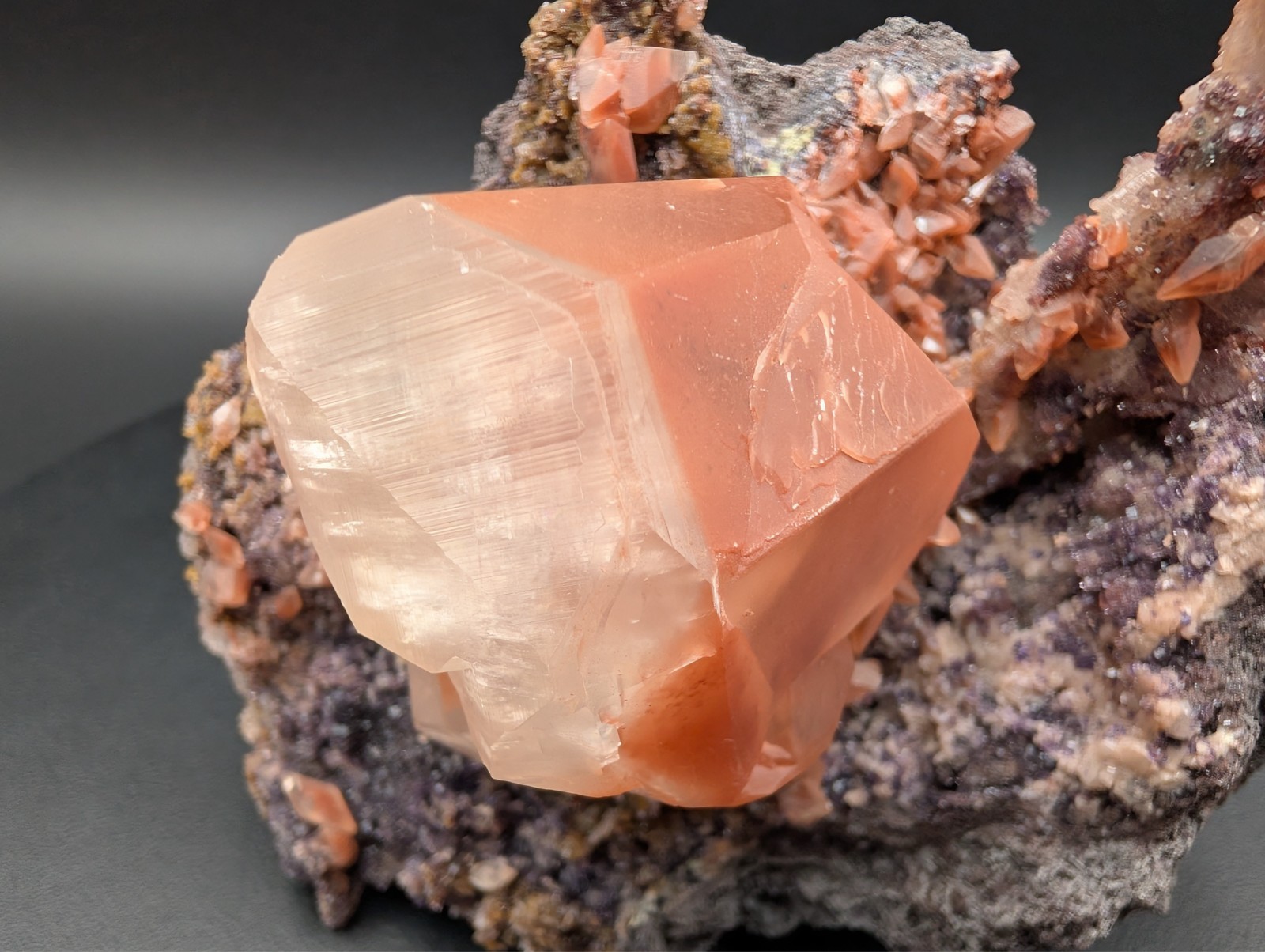 Calcite with Hematite – Hubei, China