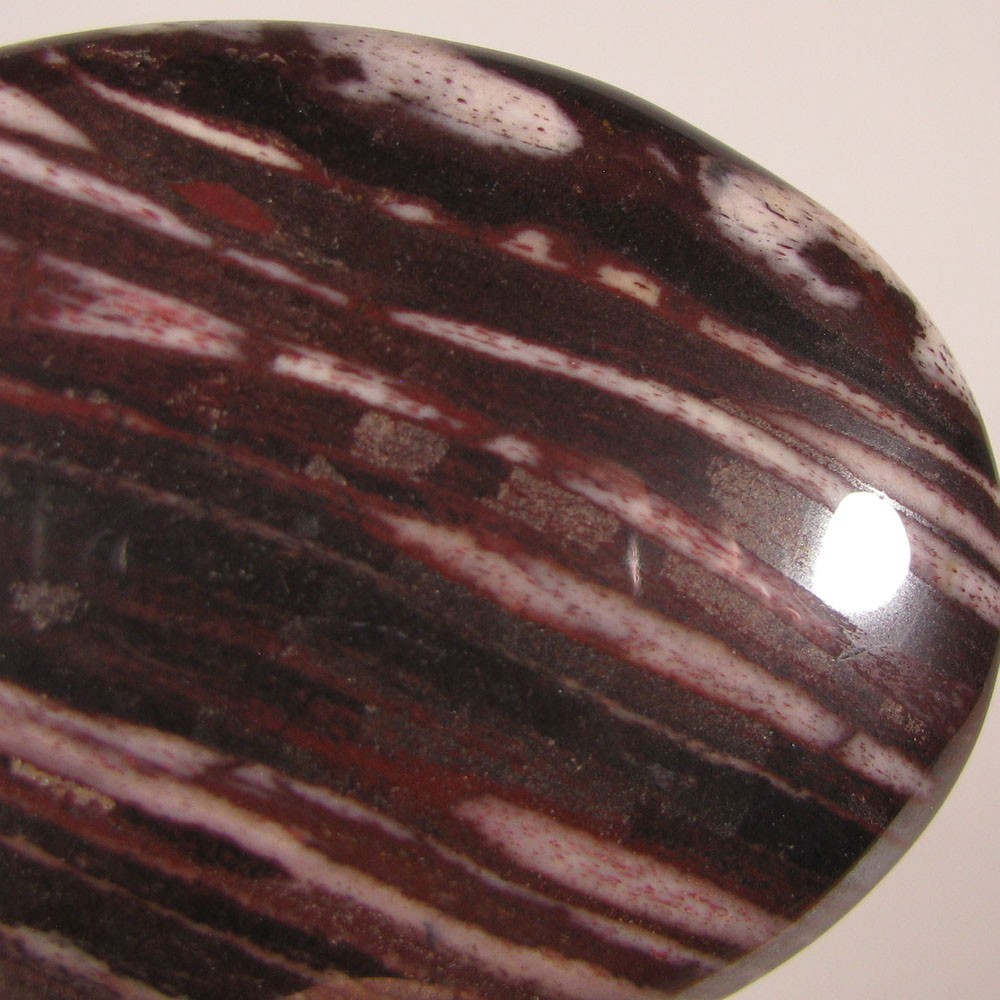 2.8″ RED TIGER IRON Polished Palm Stone – Australia