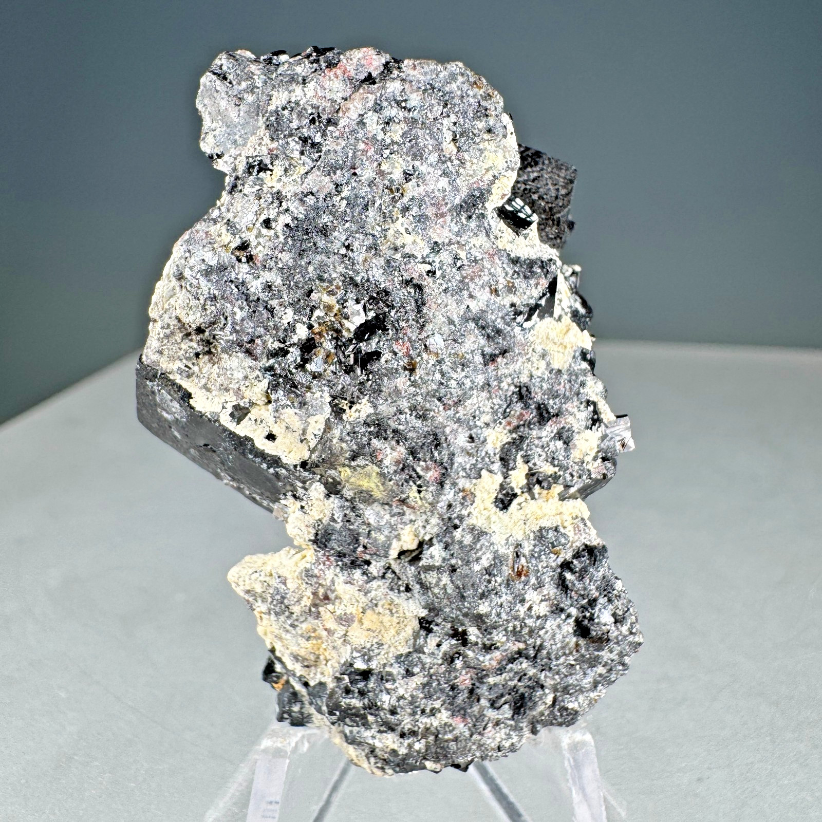 Fine Cubic Magnetite Crystals: Empire State No. 4 Mine, Balmat, New York