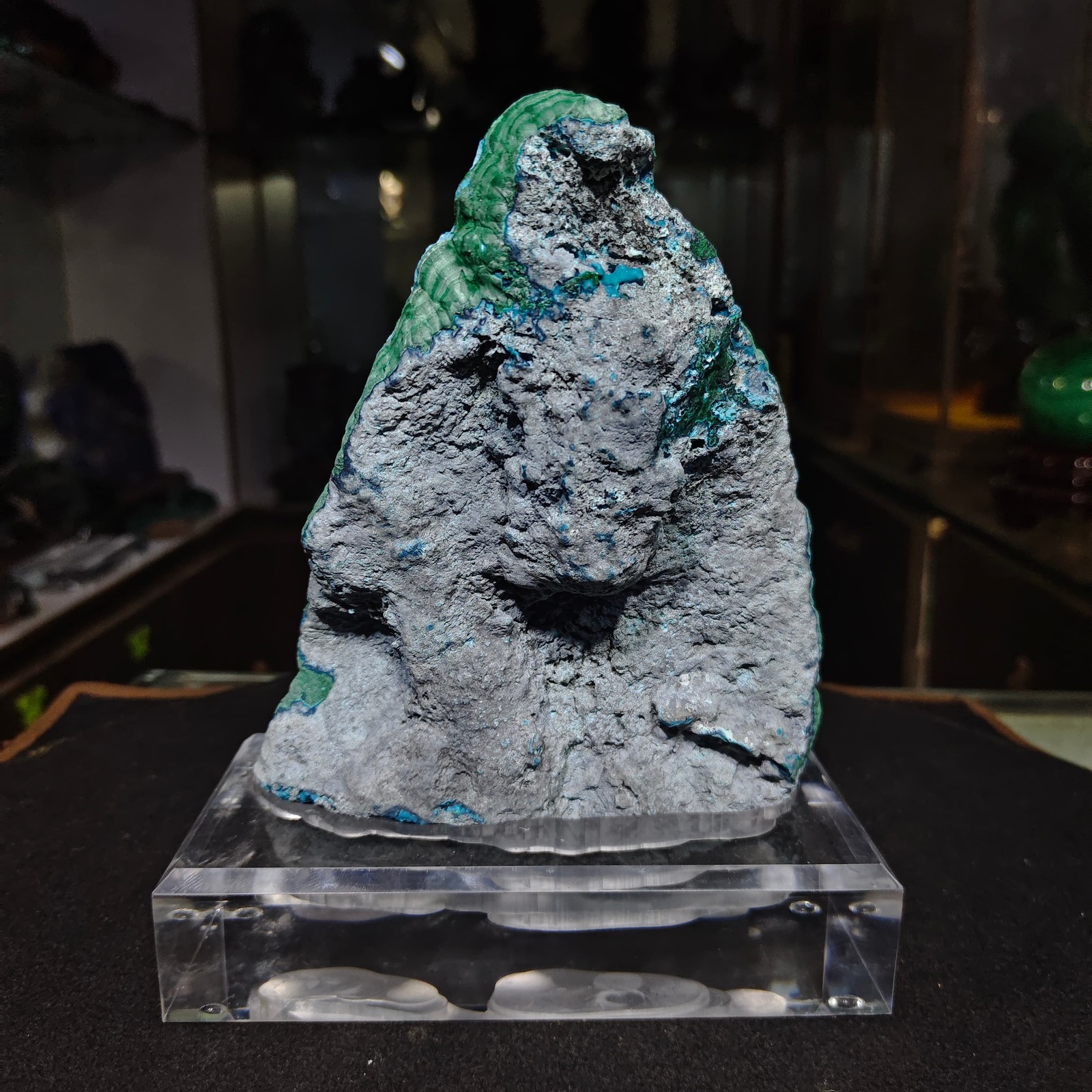 3.52LB Top Natural silicon malachite quartz crystal Mineral Specimen + stand