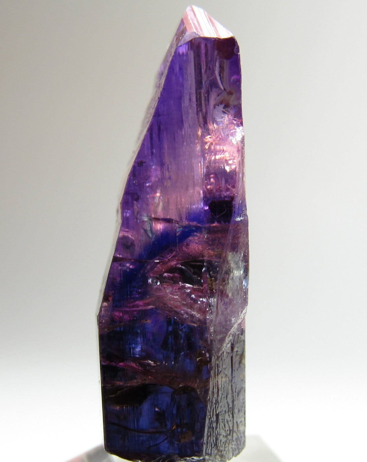 ENTICING ULTRA RARE UNHEATED IRIDESCENT FANCY COLOR GEM TANZANITE!!!! TANZANIA