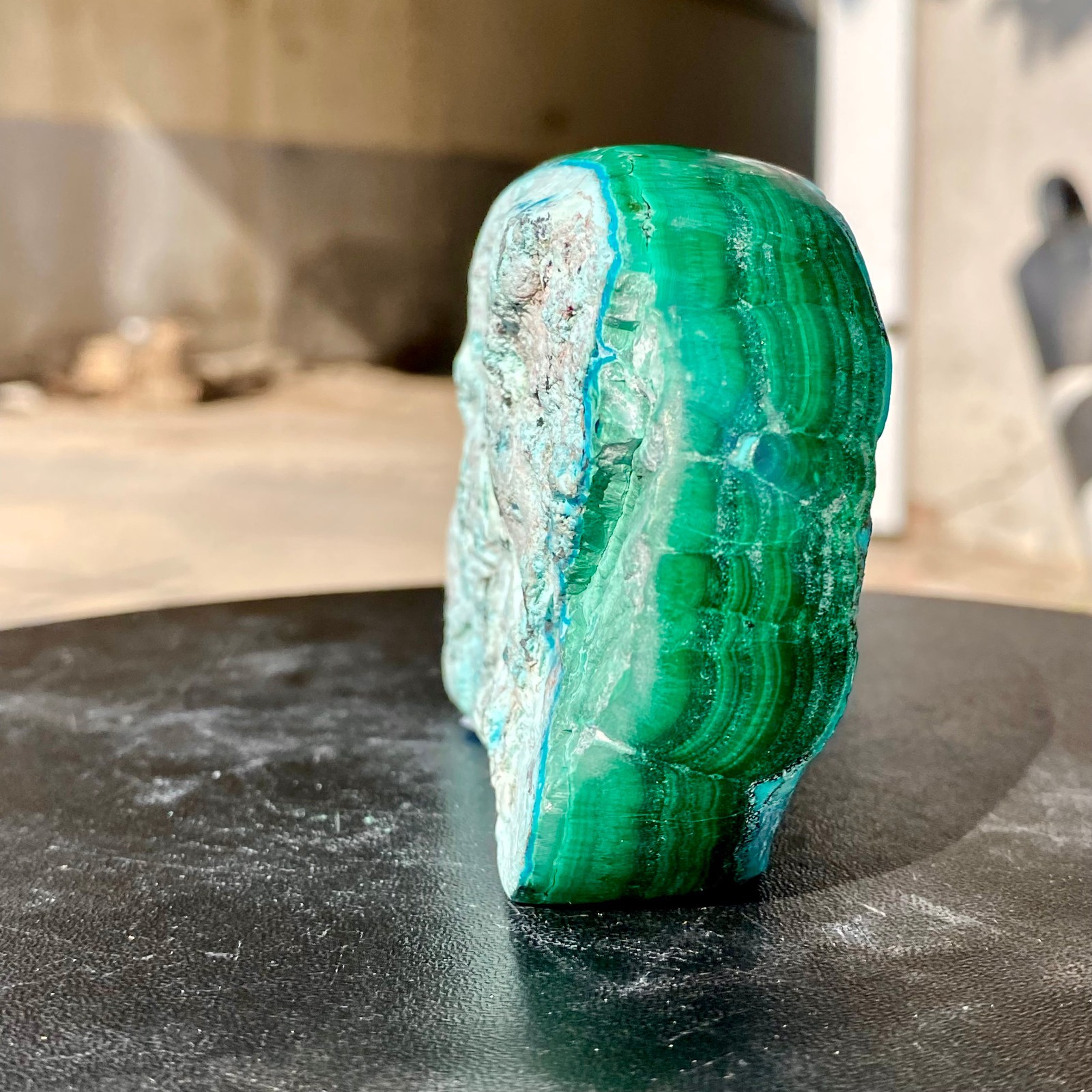 418G Natural Malachite silicon Quartz Crystal Skull Carved Stone Skeleton
