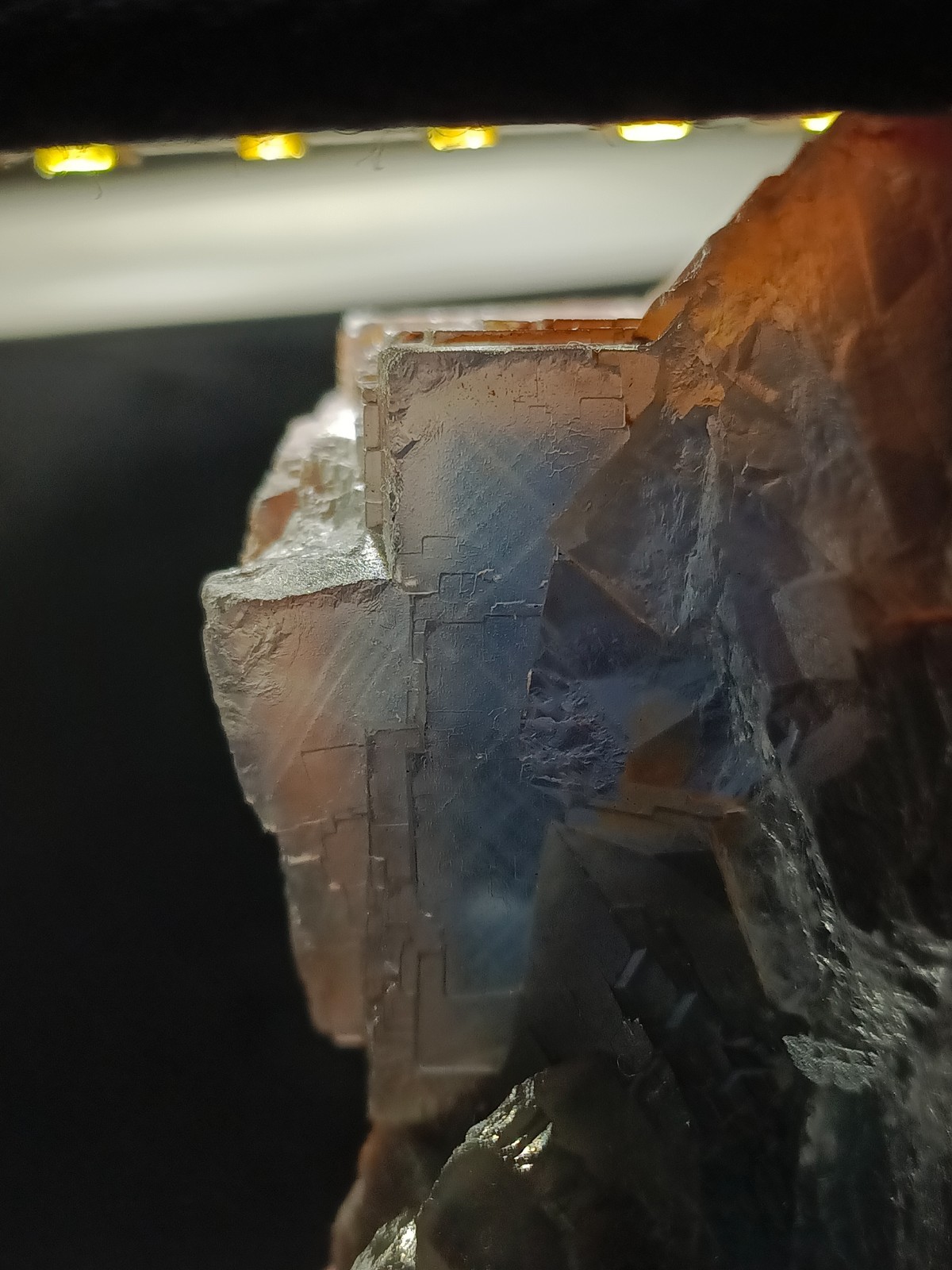 595g Natural Blue Cubic Fluorite Crystal Mineral Specimen Iron Oxide Coated