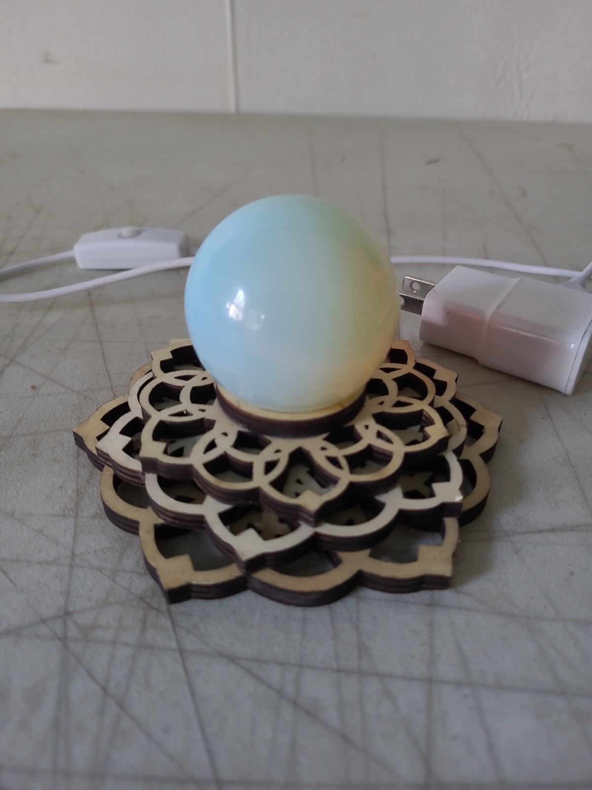 Mandala Light Stand W/ Opalite Sphere & Charger. Sphere Changes Colors When On
