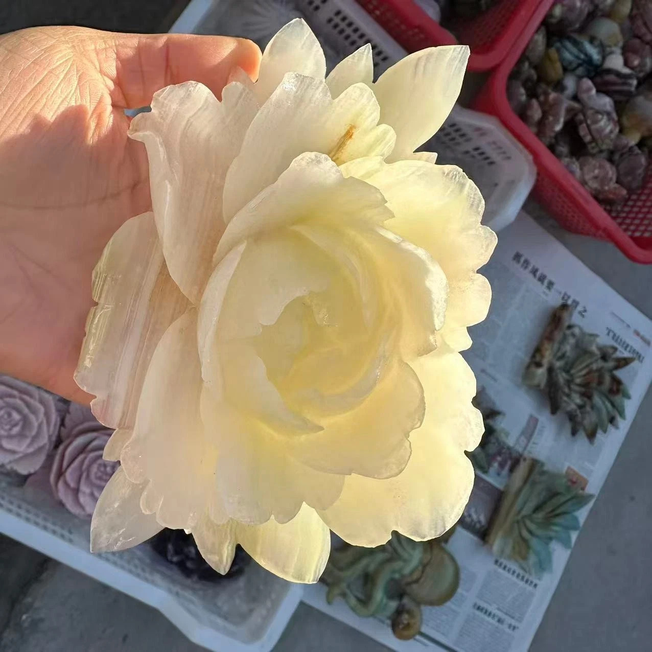 1pc Natural White Quartz Carved Flower Skull Crystal Reiki Healing Decor Gift