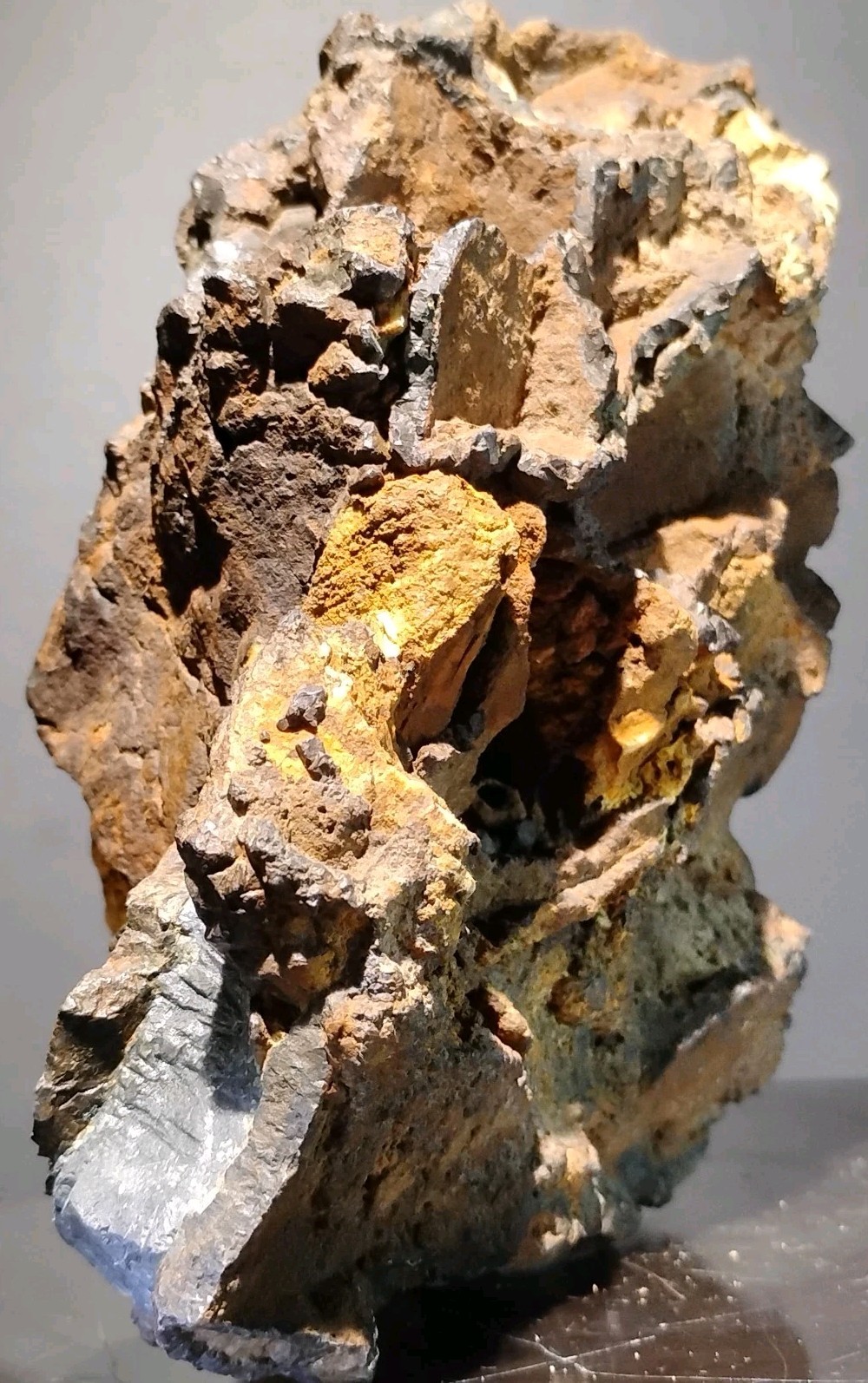 BEAUTIFUL BOXWORK HEMATITE w/ MASSIVE BARITE BALL PYRITE AND GALENA 4lb 12oz