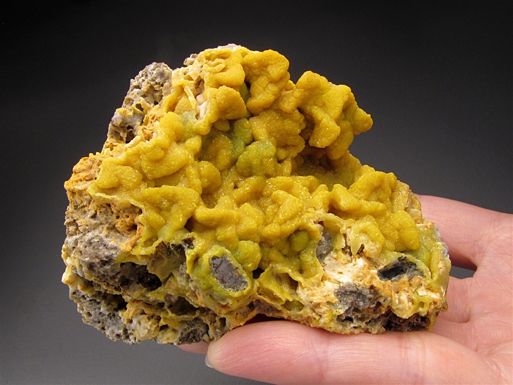 Smithsonite ps. Dolomite, Philadelphia Mine, Rush, Arkansas