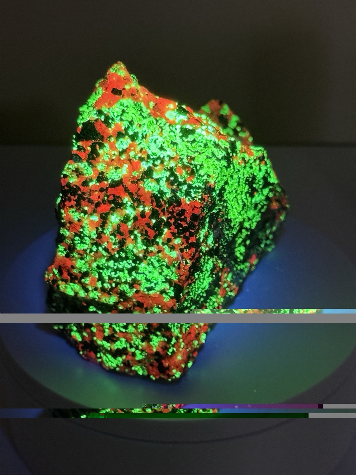 GLEAMING Calcite, Willemite, & Franklinite Fluorescent Mineral Specimen – NJ