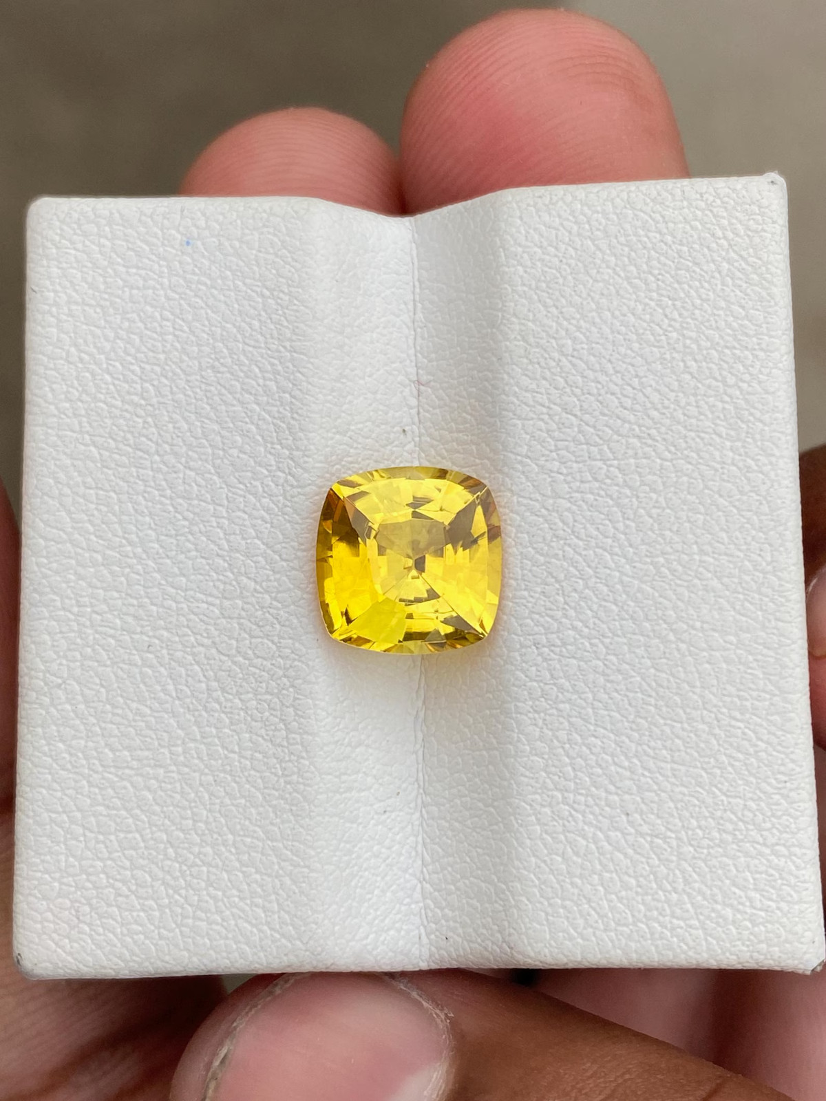 6 Ct Yellow Sapphire 10×10 mm Gemstone, Cushion Cut Lab Gorwn Stone For Jewelry