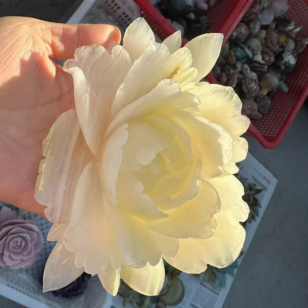 1pc Natural White Quartz Carved Flower Skull Crystal Reiki Healing Decor Gift