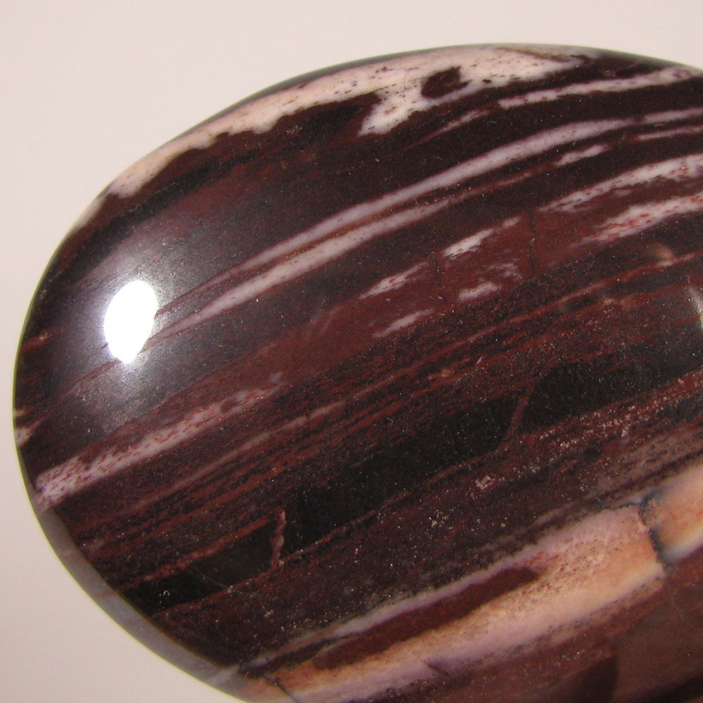 2.8″ RED TIGER IRON Polished Palm Stone – Australia