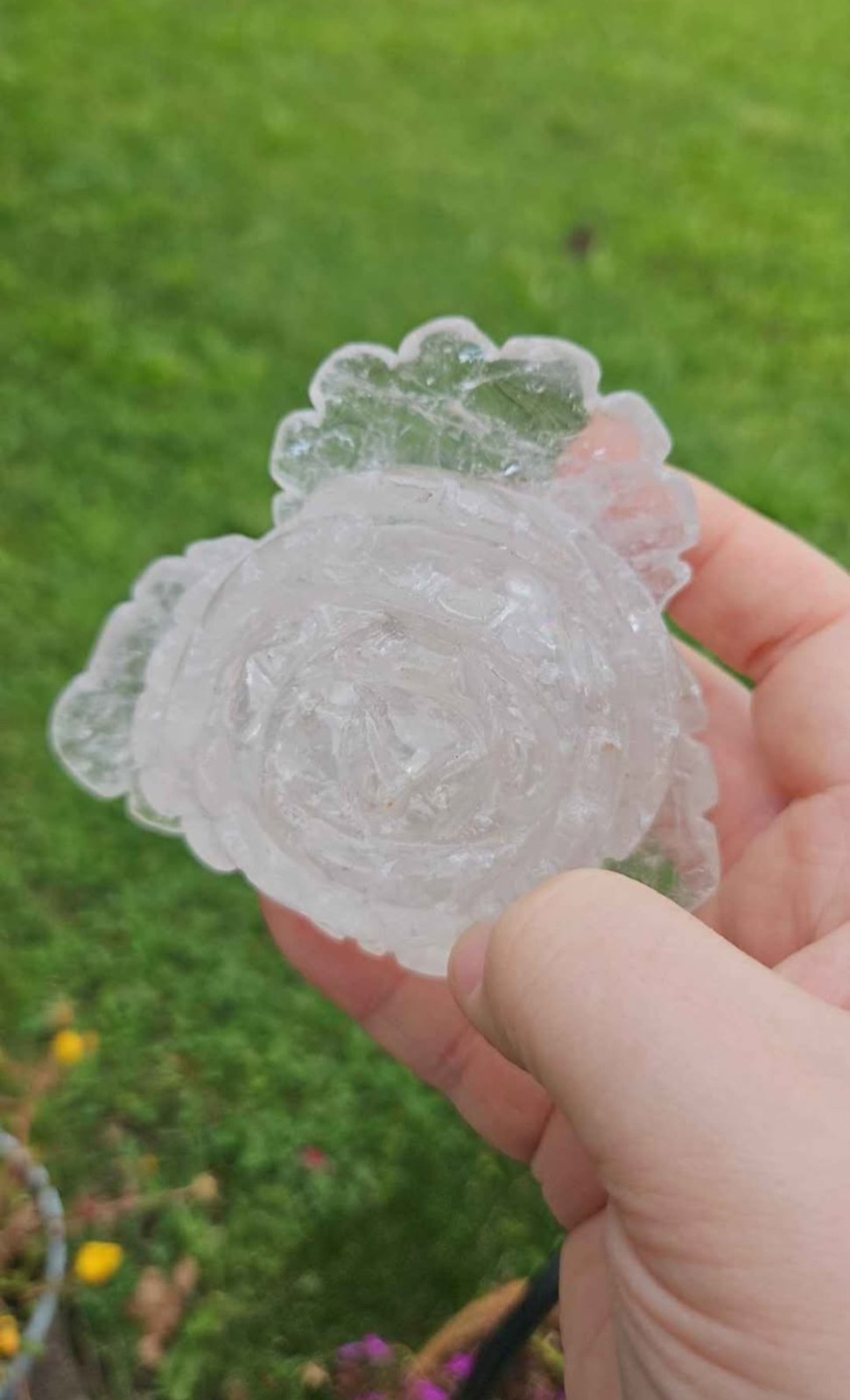 Clear Rose Quartz Flower Crystals Rocks Ornament Embellishment, Floral theme