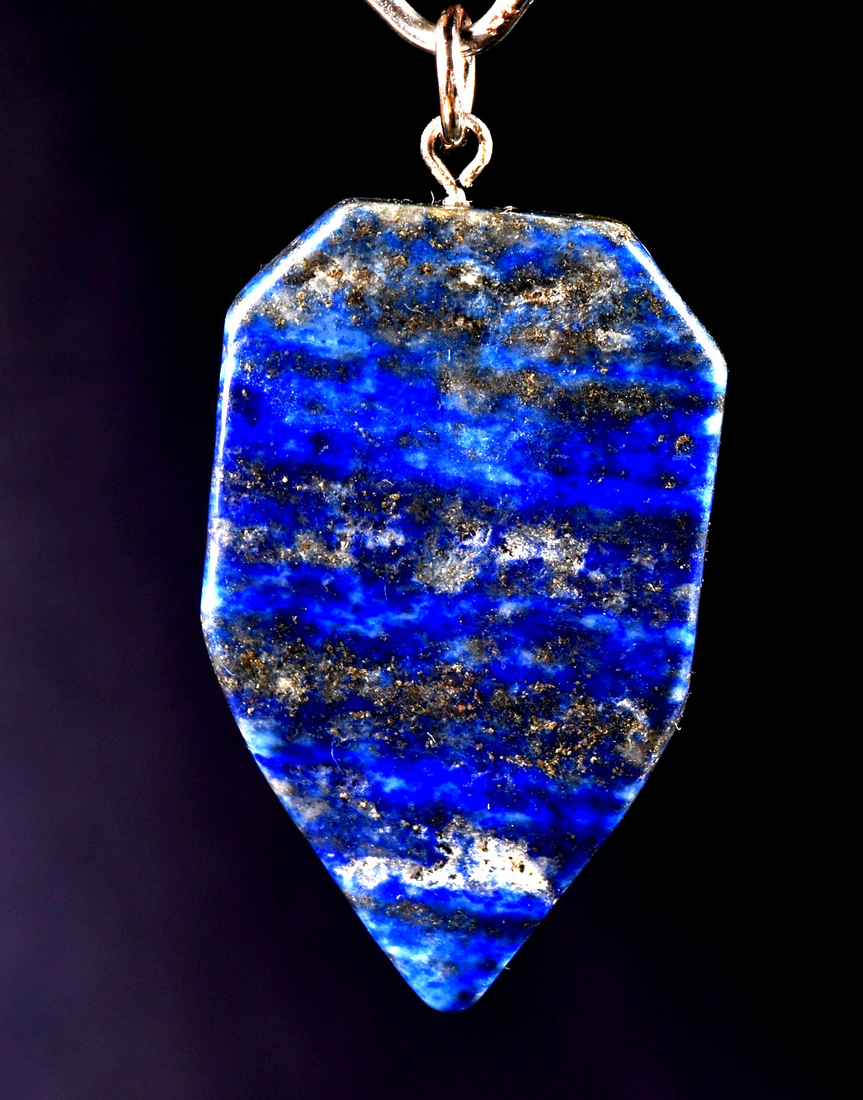 lapiz lazuli pandent psychic attacks, honesty ,compassion 7996