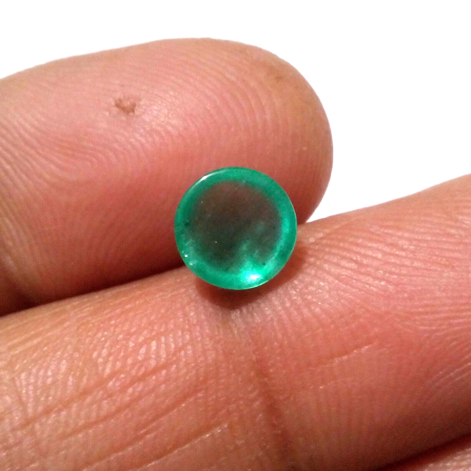 Attractive Zambian Emerald Cabochon Round Shape 1.85 Crt Green Loose Gemstone